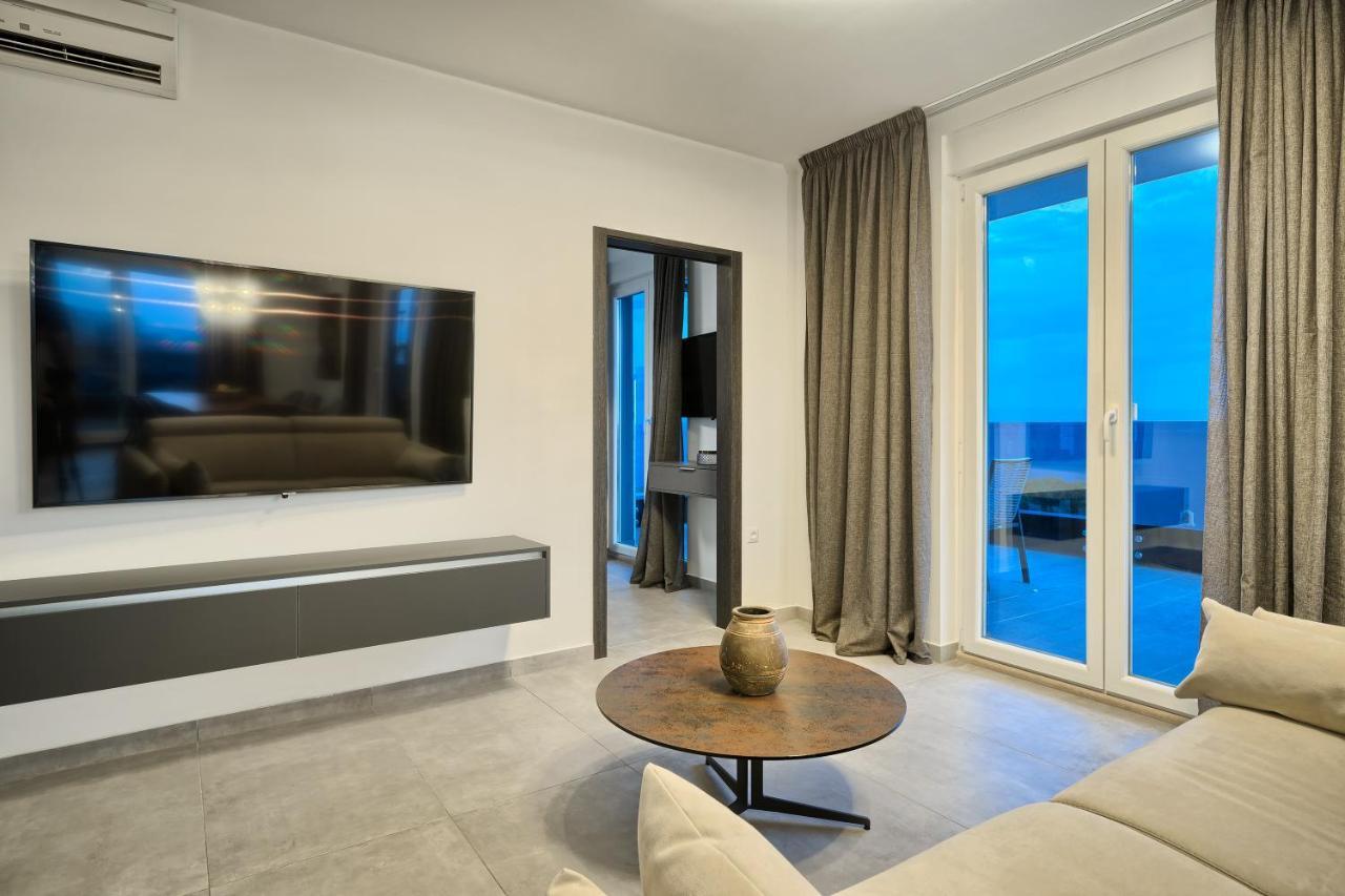 Liberty Living Apartments Split Exteriör bild